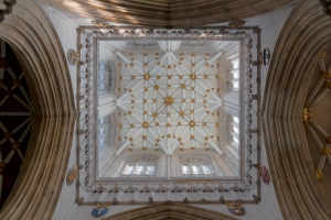 York 24 - Minster Ceiling