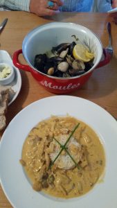 OOTB 03 Wild Mushroom Stroganoff & Seafood Pot