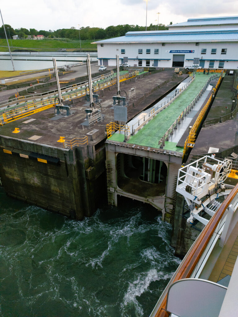 Central America, Cunard, Panama, Panama Canal, Queen Anne